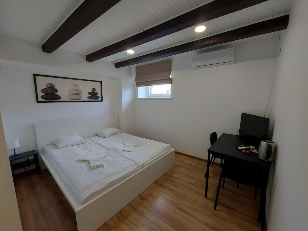 B&B Hotel Тельшяй Экстерьер фото